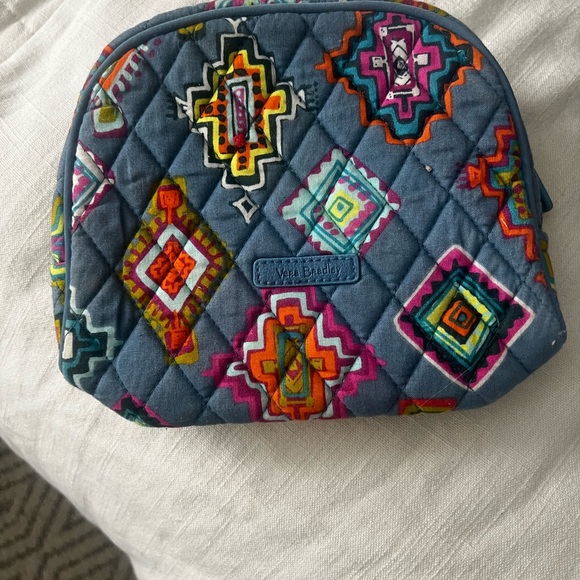 Vera Bradley painted medallion - Picture 2 of 3